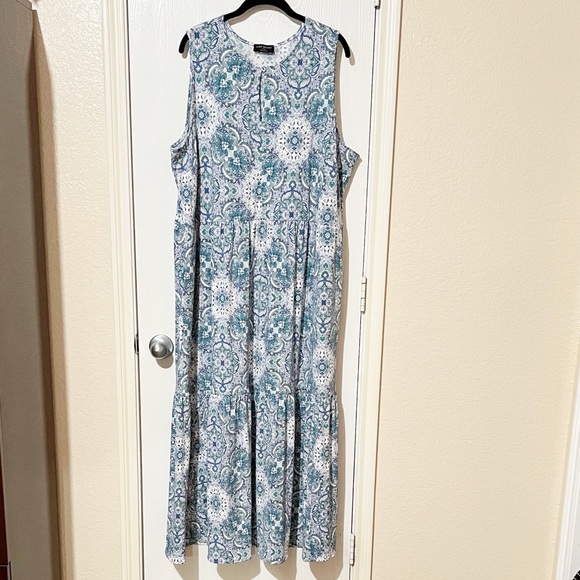 Lane Bryant Dresses & Skirts - Lane Bryant Blue & White Paisley Maxi Tiered Dress Cottagecore Feminine